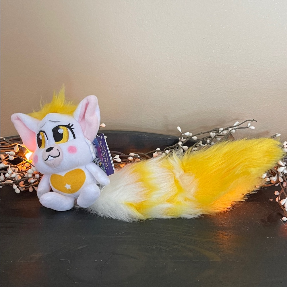 NWT The Elf on the Shelf Bogie Yellow and White Plush Toy-Santaverse